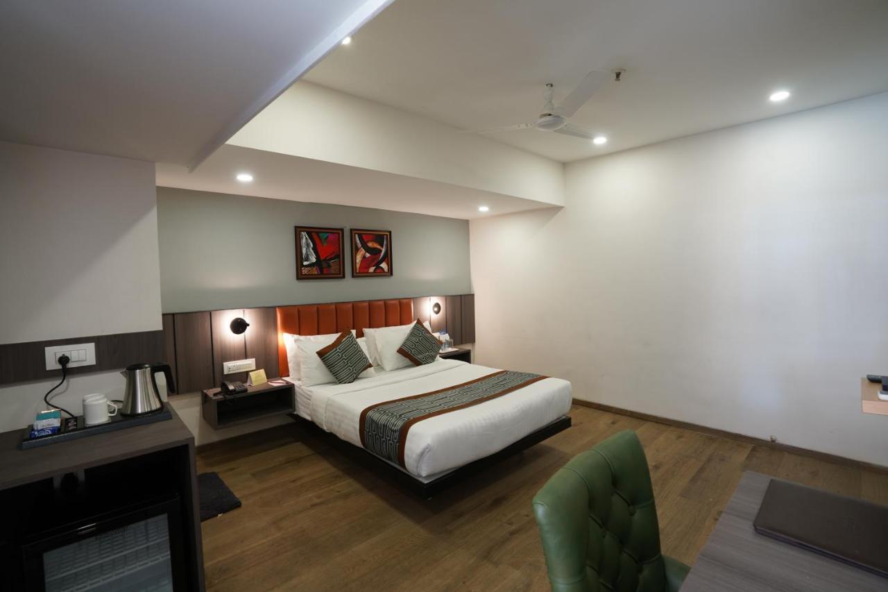 โอโย ทาวน์เฮาส์ 058 Jb นคร แอนเดอรี อีสต์ Hotel มุมไบ ภายนอก รูปภาพ