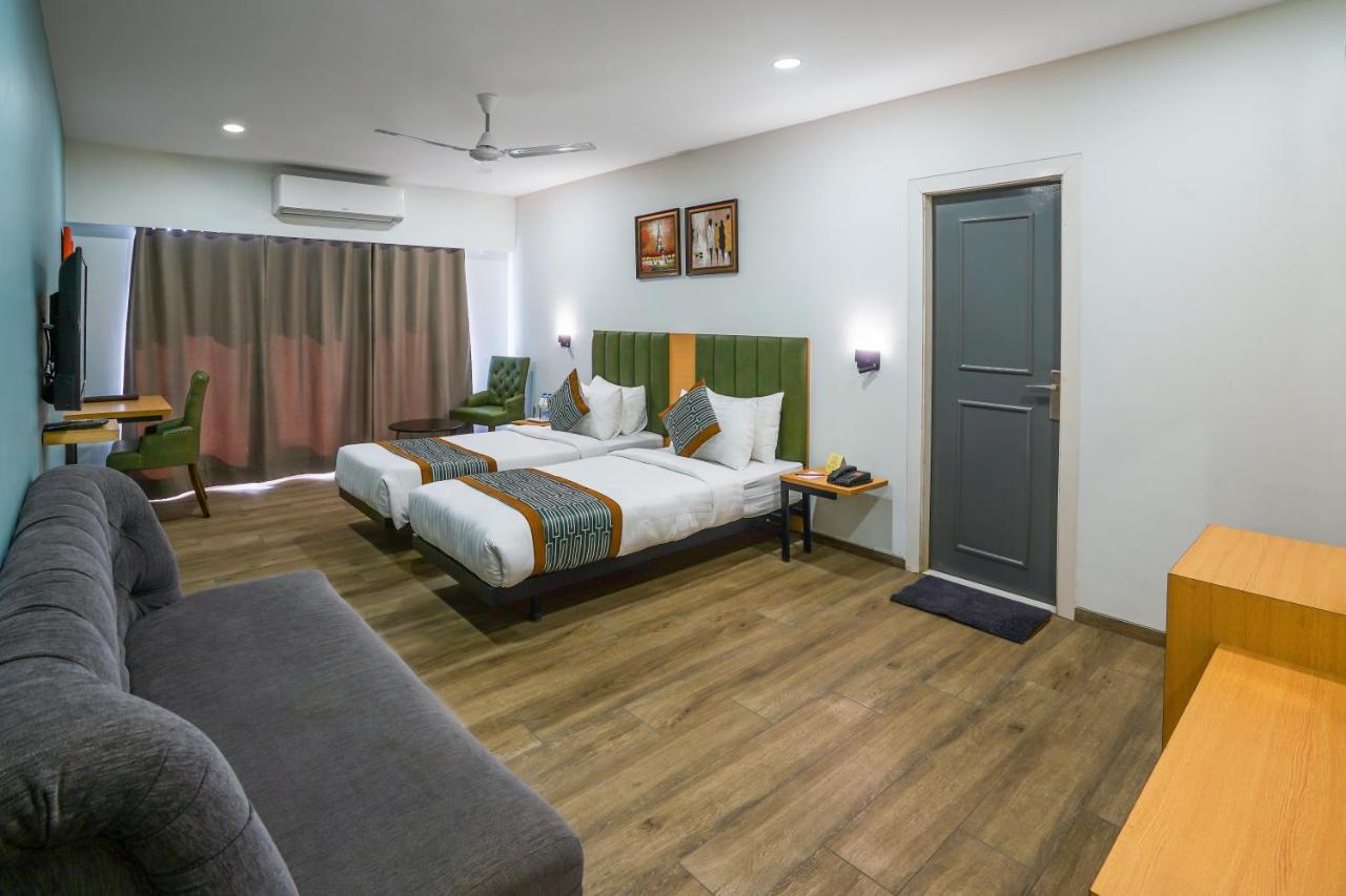 โอโย ทาวน์เฮาส์ 058 Jb นคร แอนเดอรี อีสต์ Hotel มุมไบ ภายนอก รูปภาพ